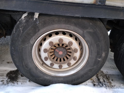 Zdjęcie przedmiotu: K&auml;ssbohrer Maxima Тентований (&laquo;фіранка&raquo;)