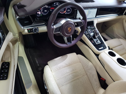 Zdjęcie przedmiotu: Porsche Panamera  4S Diesel