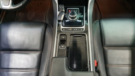 Zdjęcie przedmiotu: Jaguar Xe 2.0 D AWD Prestige aut