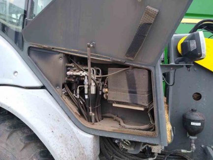 Zdjęcie przedmiotu: KRAMER 5085T / 353 telehandler