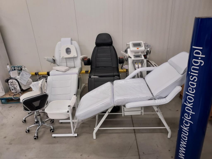 Zdjęcie przedmiotu: Bio Profit cosmetic device set (Golden Wave, Beltino, Delite Laserotherap, 2x beauty chair, 2x beauty stool, pedicure chair)