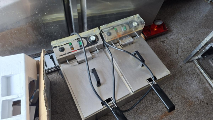 Zdjęcie przedmiotu: Przyczepa gastronomiczna RANDOB PIRI PIRI EXPRESS 270