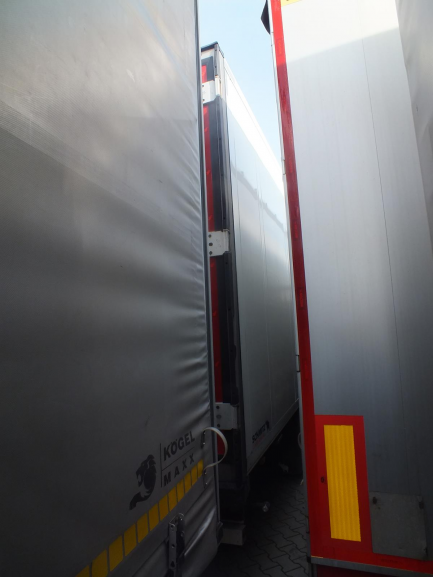 Zdjęcie przedmiotu: SCHMITZ CARGOBULL SCB*S3B Refrigerator