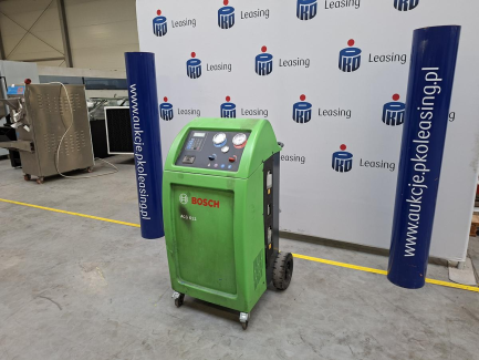 Zdjęcie przedmiotu: Станція обслуговування кондиціонерів BOSCH ACS 611