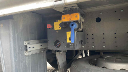 Zdjęcie przedmiotu: SCHMITZ SCB S3T Dropside