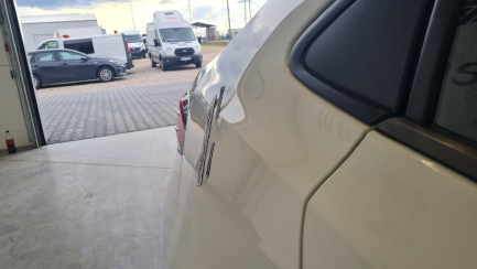 Zdjęcie przedmiotu: Toyota Corolla 1.6 Active