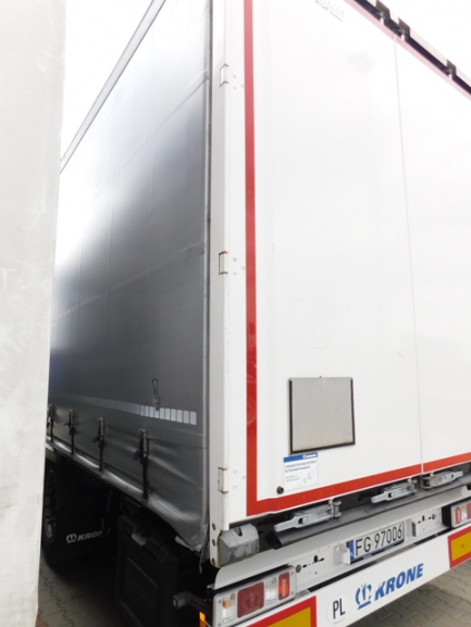 Zdjęcie przedmiotu: KRONE SD Curtain semitrailer