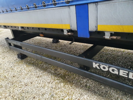 Zdjęcie przedmiotu: KOGEL S24-1 curtain semitrailer