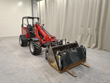 Zdjęcie przedmiotu: Ładowarka teleskopowa kołowa SCHAFFER 2630T SLT