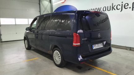 Zdjęcie przedmiotu: Mercedes-benz 250 (BlueTEC) d 7G-Tronic (long)