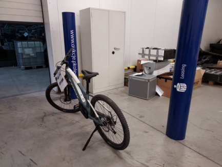 Zdjęcie przedmiotu: Electric bike TREK POWERFLY 4 2 EU XS 27.5 BL-WT