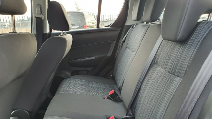 Zdjęcie przedmiotu: Suzuki Swift Hatchback