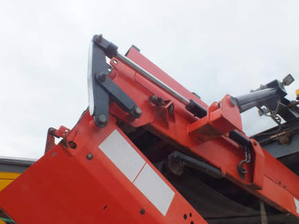 Zdjęcie przedmiotu: SANDVIK QJ341 self-propelled jaw crusher