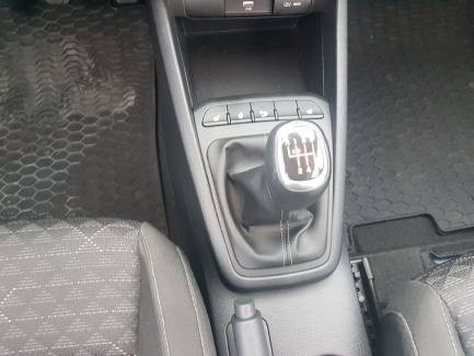 Zdjęcie przedmiotu: Kia Rio 1.0 T-GDI M