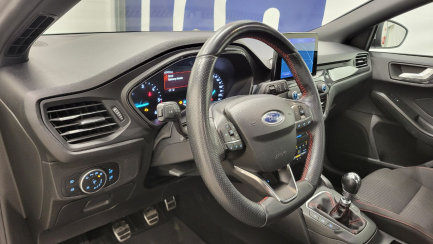 Zdjęcie przedmiotu: Ford Focus 1.5 EcoBlue ST-Line Business