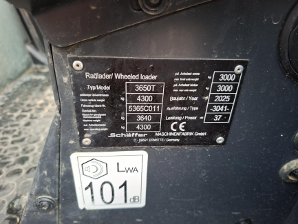 Zdjęcie przedmiotu: Ładowarka teleskopowa kołowa SCHAFFER 3650T