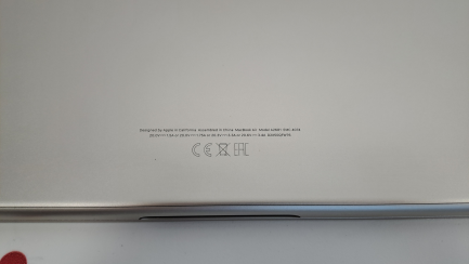 Zdjęcie przedmiotu: Laptop APPLE MacBook Air 2024 13.6" Retina M2 16GB RAM 256GB SSD macOS Księżycowa poświata