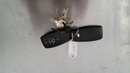 Zdjęcie przedmiotu: MERCEDES-BENZ/IGLOPOL SPRINTER E6 3.5t