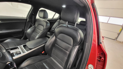 Zdjęcie przedmiotu: Kia Stinger 2.0 T-GDI GT Line