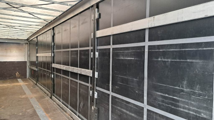 Zdjęcie przedmiotu: KOGEL SN24 Skrzyniowa