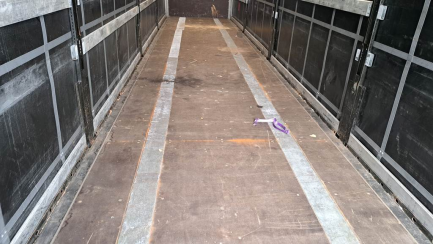 Zdjęcie przedmiotu: KOGEL SN24 Skrzyniowa