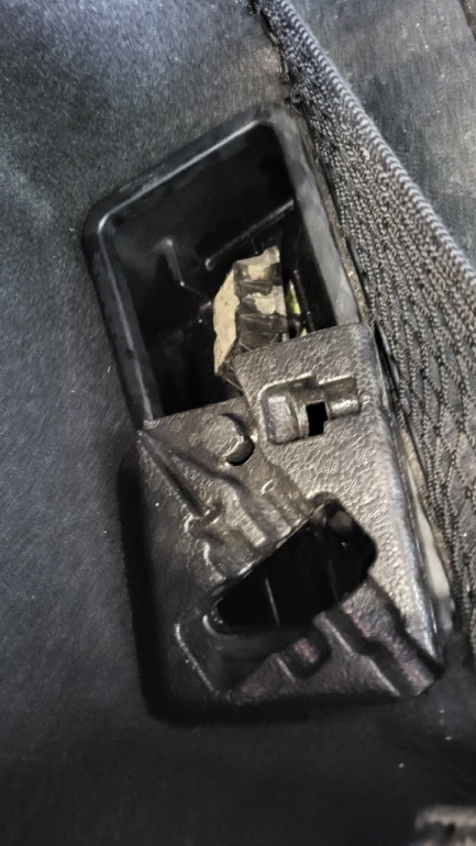 Zdjęcie przedmiotu: Bmw 320d Advantage aut