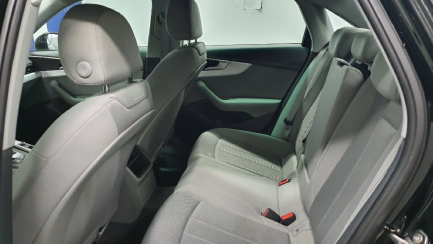 Zdjęcie przedmiotu: Audi A4 sedan A4 2.0 TFSI ultra S tronic