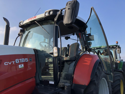 Zdjęcie przedmiotu: Steyr 6185 CVT Eco-Tech farm tractor
