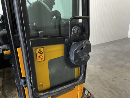 Zdjęcie przedmiotu: JCB 19c-1 crawler mini excavator