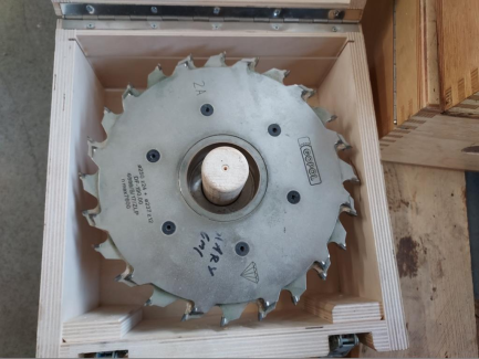 Zdjęcie przedmiotu: Set of Gopol profiling heads