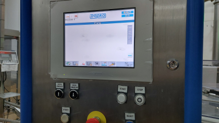 Zdjęcie przedmiotu: Automatic machine for packing butter into TREPKO 822 cubes and collective packing cubes into boxes TREPKO 710