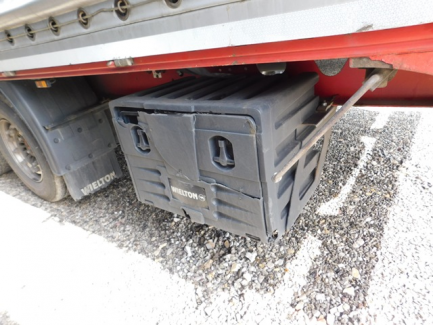 Zdjęcie przedmiotu: AUCTION OF THE DAY WIELTON NS3K Curtain trailer