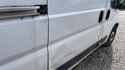 Zdjęcie przedmiotu: Fiat Ducato MAXI 2.3 M-jet L4H3 E6d 3.5t Oświadczenie o utracie DR