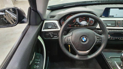 Zdjęcie przedmiotu: Bmw 318d Advantage aut
