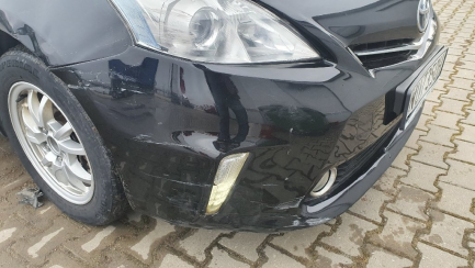 Zdjęcie przedmiotu: Toyota Prius 1.8 HSD Premium