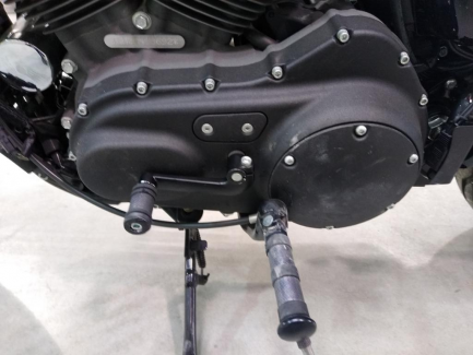 Zdjęcie przedmiotu: Harley Davidson Sportster Roadster