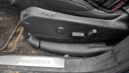 Zdjęcie przedmiotu: Peugeot 5008 2.0 HDI E6 GT 180 S&S Aut Attention! Evidence held electronically!