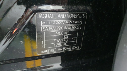 Zdjęcie przedmiotu: JAGUAR, XJ 15-, 3.0 D V6 Premium Luxury