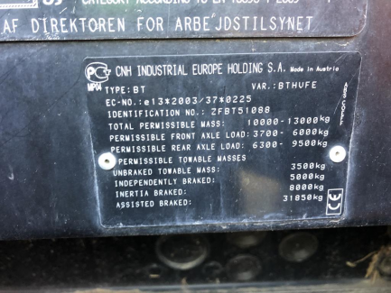 Zdjęcie przedmiotu: Steyr 6185 CVT Eco-Tech farm tractor