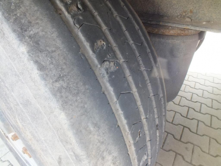 Zdjęcie przedmiotu: KRONE SD Curtain trailer