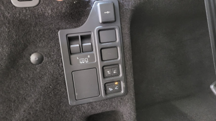Zdjęcie przedmiotu: LAND ROVER Discovery V 3.0 D250 mHEV