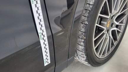Zdjęcie przedmiotu: Porsche Cayenne Coupe E-Hybrid Platinum Edition