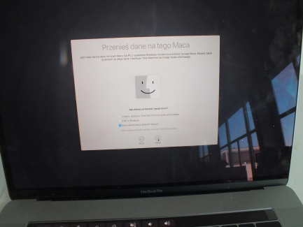 Zdjęcie przedmiotu: LAPTOP APPLE MAC BOOK PRO 15