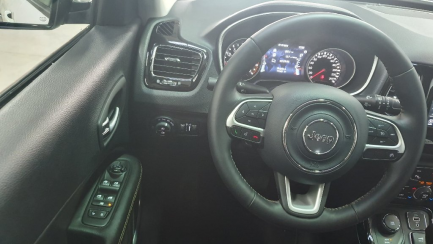 Zdjęcie przedmiotu: Jeep Compass Combi