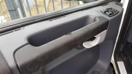 Zdjęcie przedmiotu: PACKAGE AUCTION SCANIA P 380 LB4x2 MLB + Silver Car trailer SRBU 62