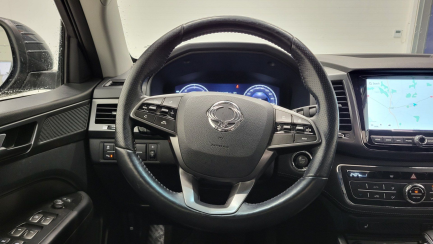 Zdjęcie przedmiotu: Ssangyong Musso Grand 2.2 e-XDi Sapphire 4WD aut