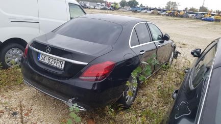 Zdjęcie przedmiotu: Mercedes-benz C 180 9G-TRONIC