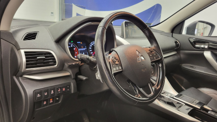 Zdjęcie przedmiotu: Mitsubishi Eclipse Cross 1.5 T GPF Instyle CVT 4WD