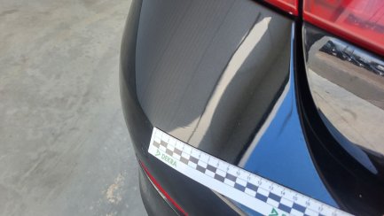 Zdjęcie przedmiotu: Mercedes-benz E 220 d Coupe 4-Matic 9G-TRONIC