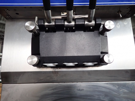 Zdjęcie przedmiotu: Ice cream machine AP POLSKA S.C. AP ice-cream 3218